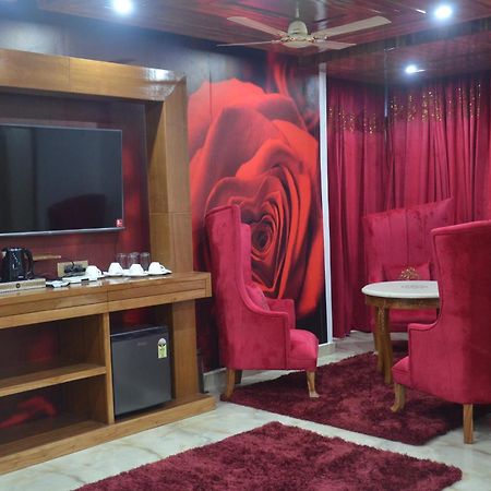 Hotel Saheb'S Castle Mcleodganj МакЛеод Ганж Стая снимка
