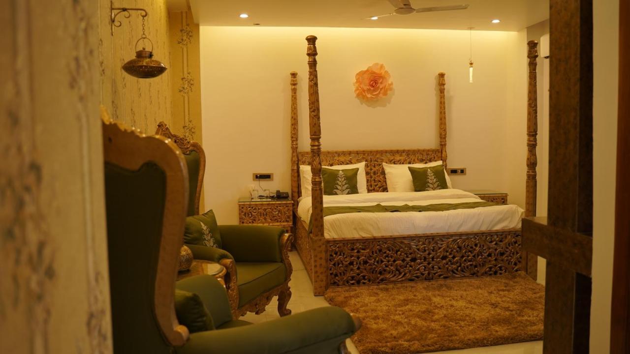 Hotel Saheb'S Castle Mcleodganj МакЛеод Ганж Екстериор снимка