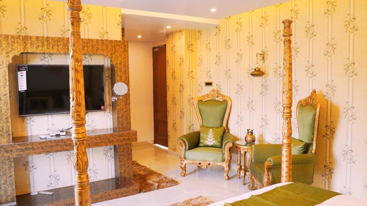 Hotel Saheb'S Castle Mcleodganj МакЛеод Ганж Екстериор снимка