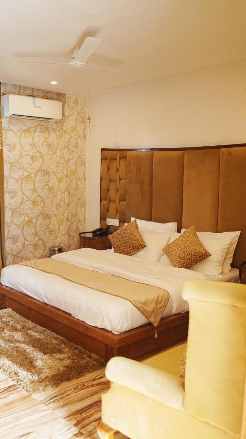 Hotel Saheb'S Castle Mcleodganj МакЛеод Ганж Екстериор снимка